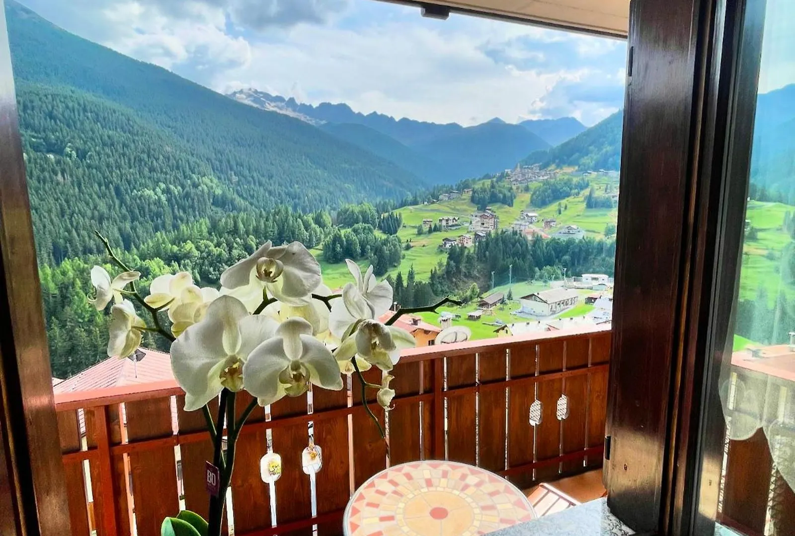 Un Posto Al Sole Lägenhet Semogo Italien